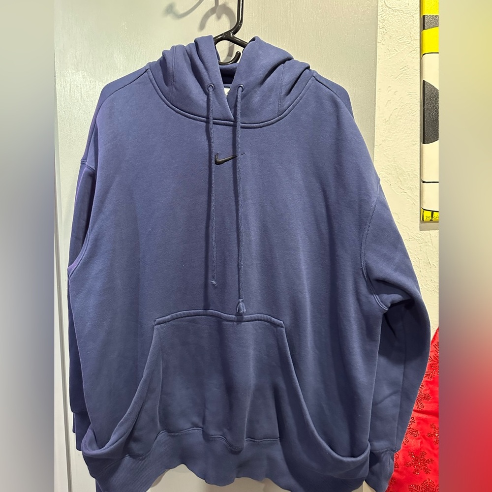 nike dark blue hoodie